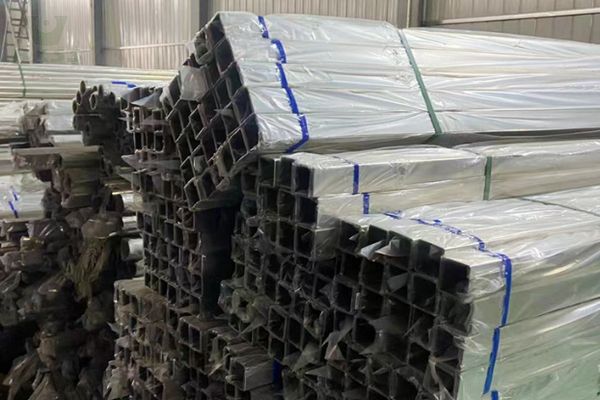 Stainless Steel Square Tubes, Stainless Steel Square Pipes, Stainless Steel Square Tubes Suppliers