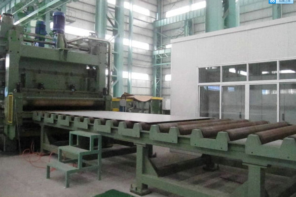 stainless-steel-coil-sheet Hot rolled stainless steel coil decoiling
